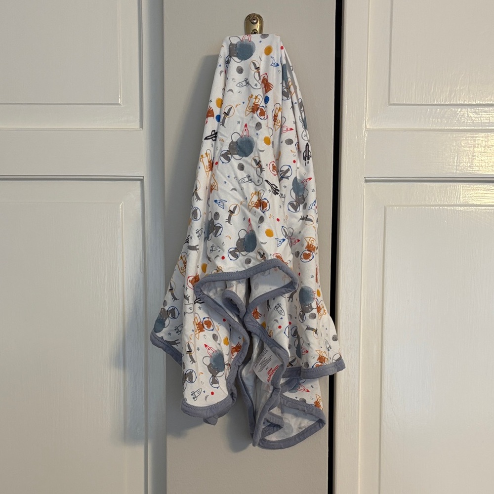 Magnetic Me Space Dog Newborn Blanket and Dog Lovey Set - Picture 10 of 10